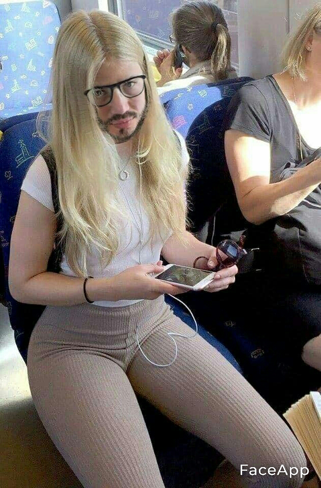 FaceApp 1595708030108