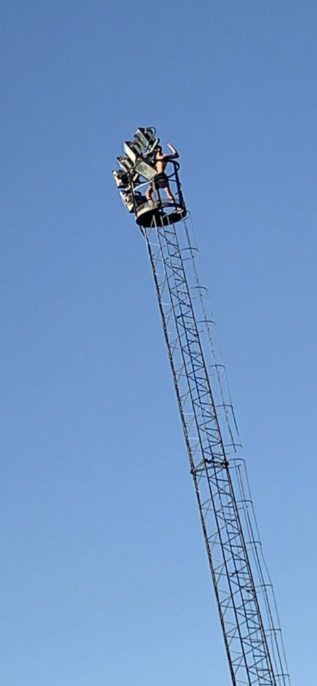 4A0FA7E9 06BF 449B 8535 6CFB59BED844