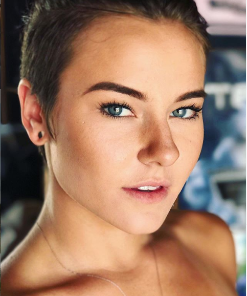 Gay alien stacy
