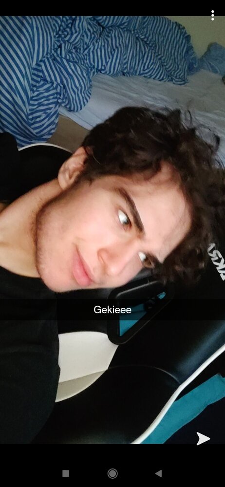 Screenshot 2020 07 27 22 15 53 532 comsnapchatandroid