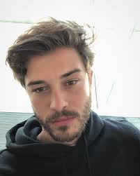 D15FFF82 D474 440A 8338 F7968A2D3D2D