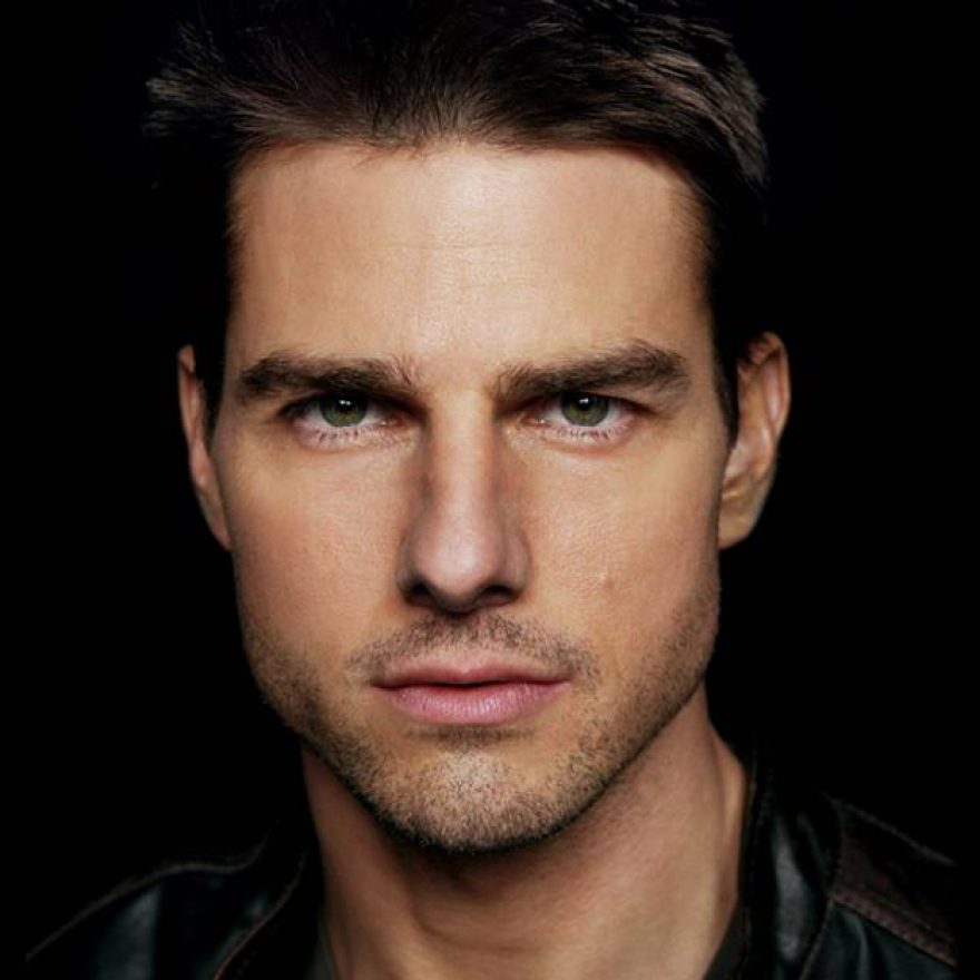 Tom Cruise header 880x880