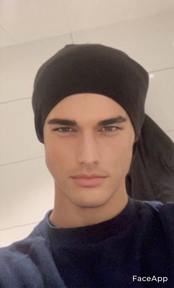 94F8B5E1 0735 4D83 8D1E ED324EDA4475