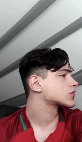 716502AF 9470 4538 90CA D7B2D644A4BD