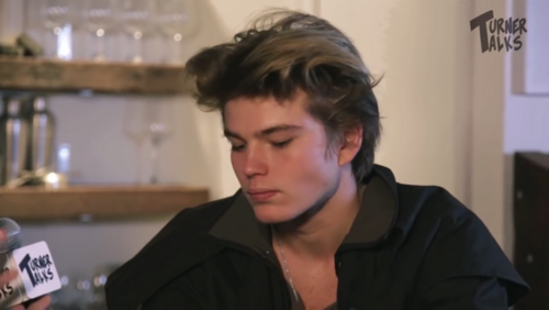 0C0819A8 BD68 414F 9C25 62DEFAD334DC