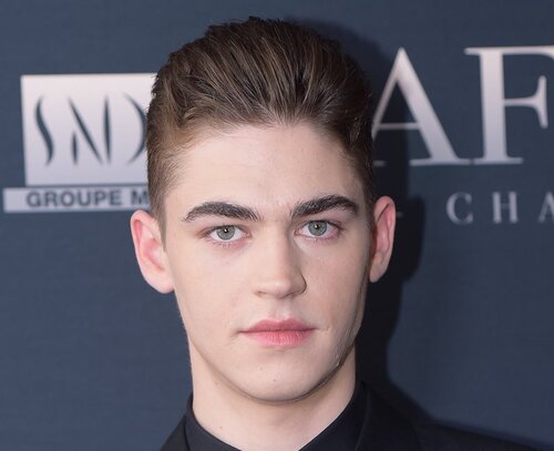 what-is-hero-fiennes-tiffins-star-sign-1555098036-view-0.jpg