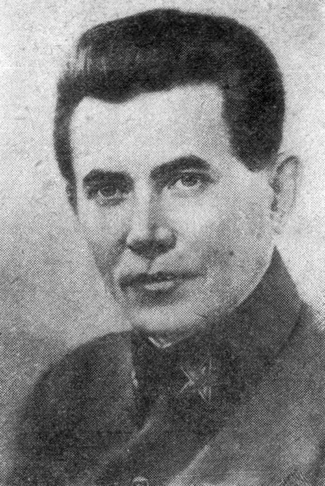 Ezhov NI