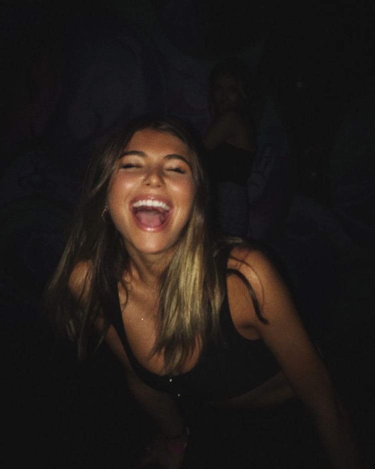 814A088A 773B 4253 A111 D913ABF00863