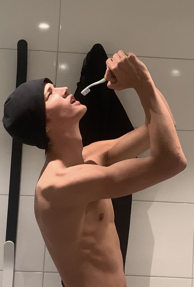 57788529 A5A4 4AC8 ADE6 ECDE3B31F047