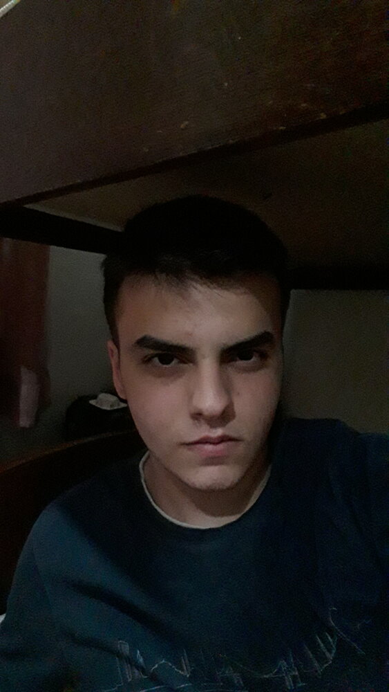 7F1B6E57 03F0 4C8E B66F BBAD82F62113