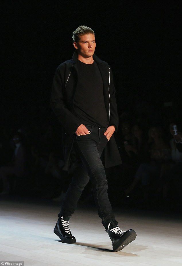 40570E1F00000578 4505728 image m 9 1494837293960