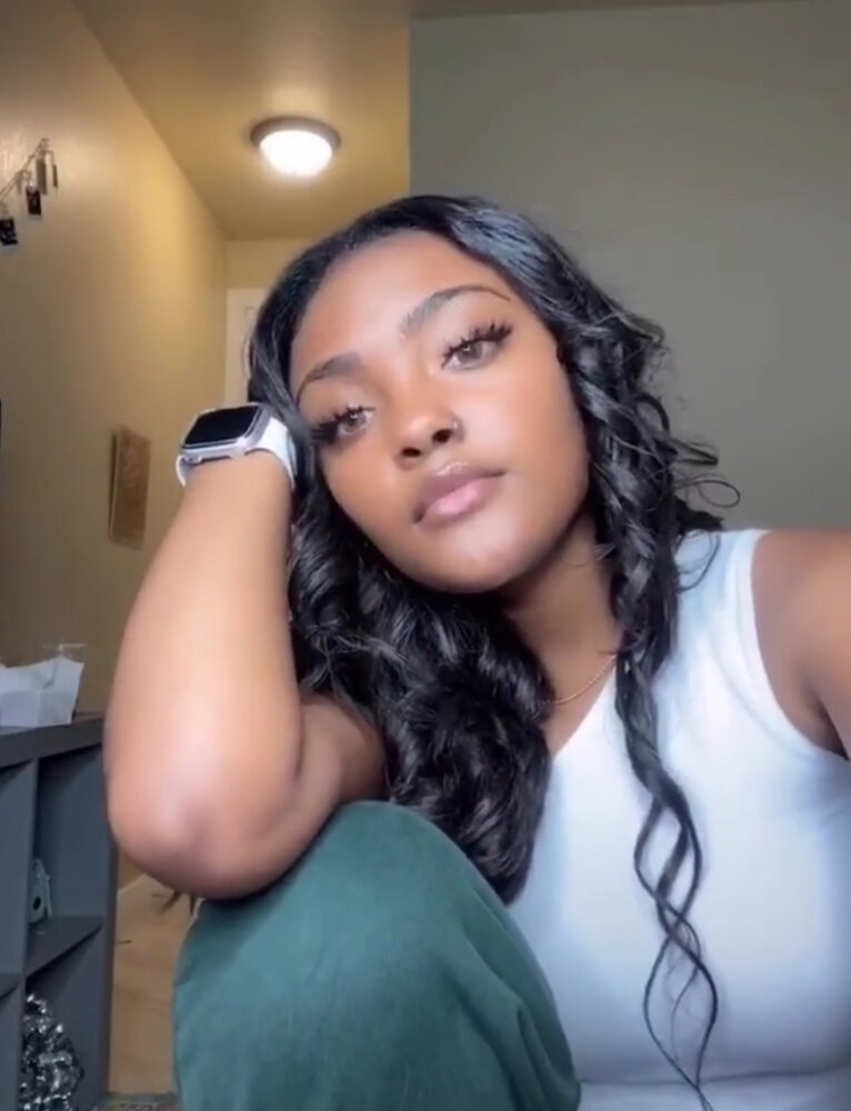 4E336957 3279 4E3E A091 91DDA52F3CE8