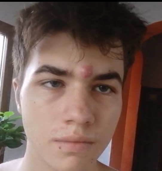 1598032190560