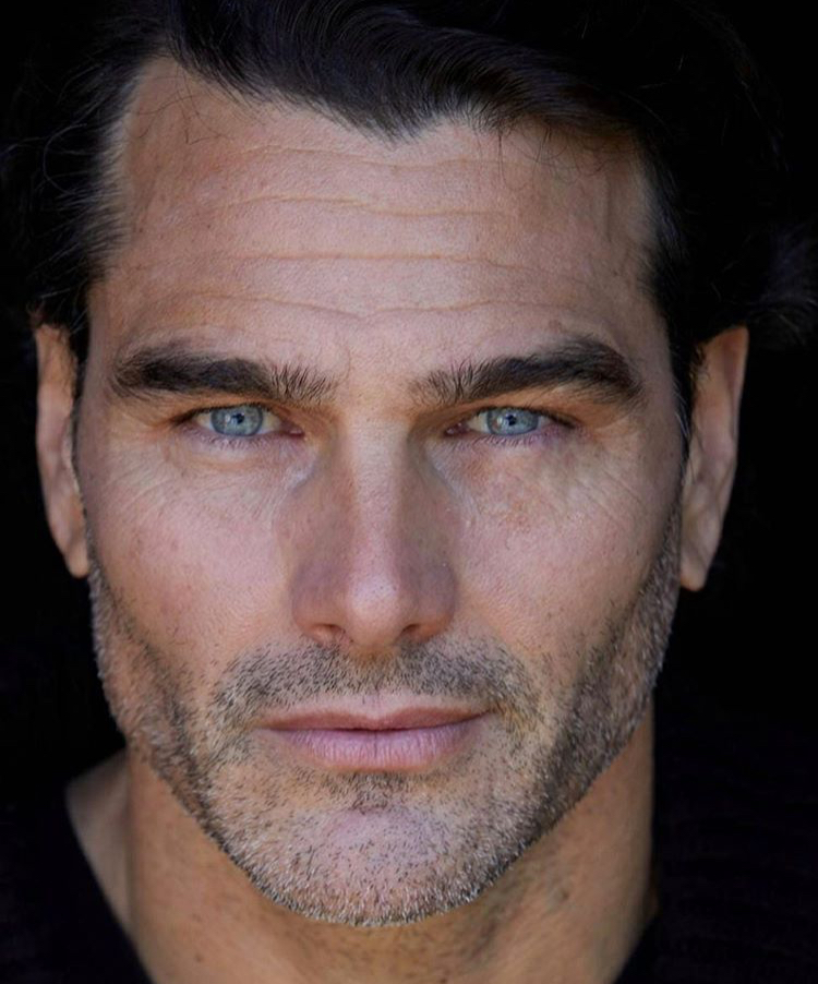 E4F8111D C3AA 4E9A 994A E66EAB0BBA58