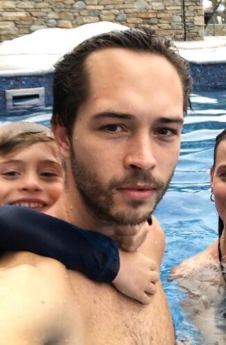 D27CF6F6 E602 471D A0F9 2EBA4A451B1A