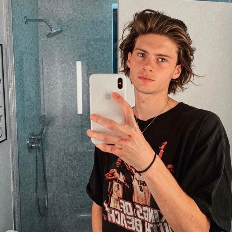 B41551B0 27F2 409A 8034 24DBC1097007