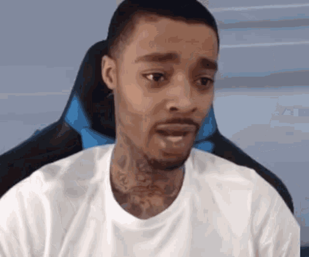 F590AD97 5158 4735 A850 EF2C0B870772