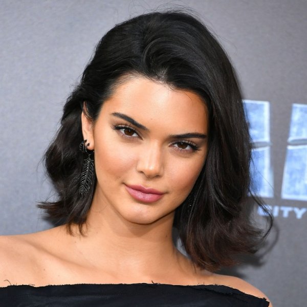 Ivre kendall jenner s est fait un drole de tatouage photos 1150888 w767h767c1cx1505cy1398