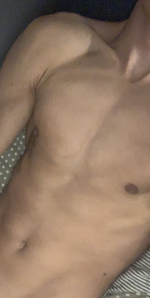 CACBF32E 5905 452E B385 C36D8F84FFA2