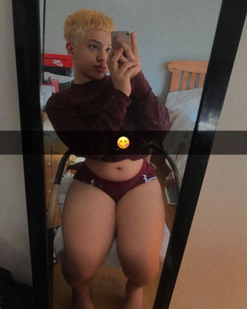 1598647343872