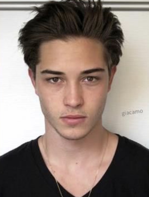 31492526 AA4E 4631 9902 681FF11E7892