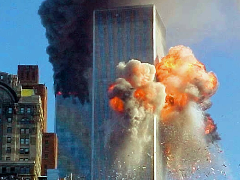 911 TwinTowerAflame 122312823 crop 5971182f6f53ba00105765f7