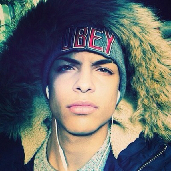 Ac10eda065a14775691a30469ae34b90