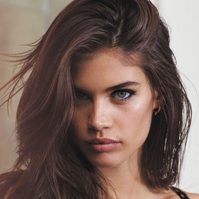 Sara Sampaio Contact Information
