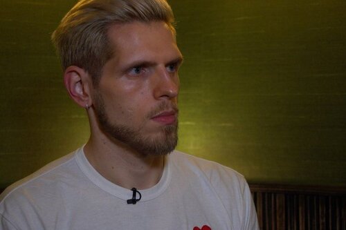  110666301 tummytuck2