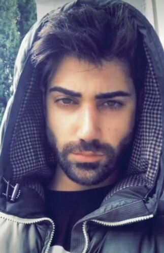 922B7429 25FB 4A6F A259 83BC0B9328F0