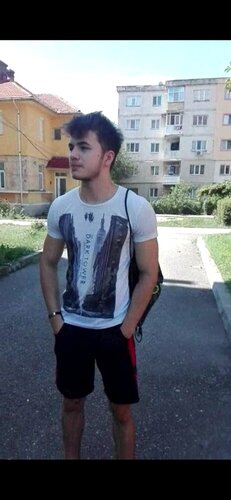 Screenshot_20200820_222947_com.whatsapp.jpg