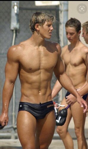 C22CFBB7 D9DC 444F 954D E484BA7A271D