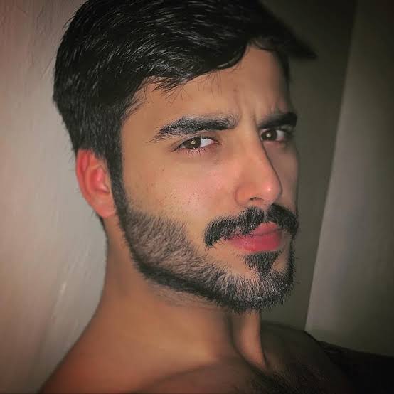 385C7429 F7F3 48C5 9110 37C327EDAAF4