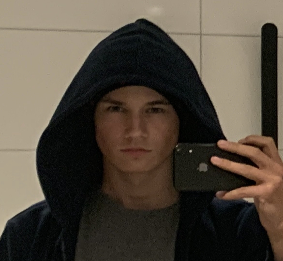 99225961 810A 452E A086 3F8B4A9A76EB