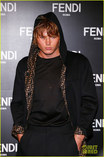 949A4B62 9E1D 4084 8E60 06A4E3B40F4E