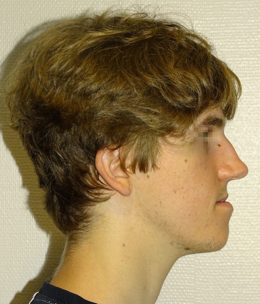 B0FF40CC 5C21 4811 8536 C9C48F4B483E