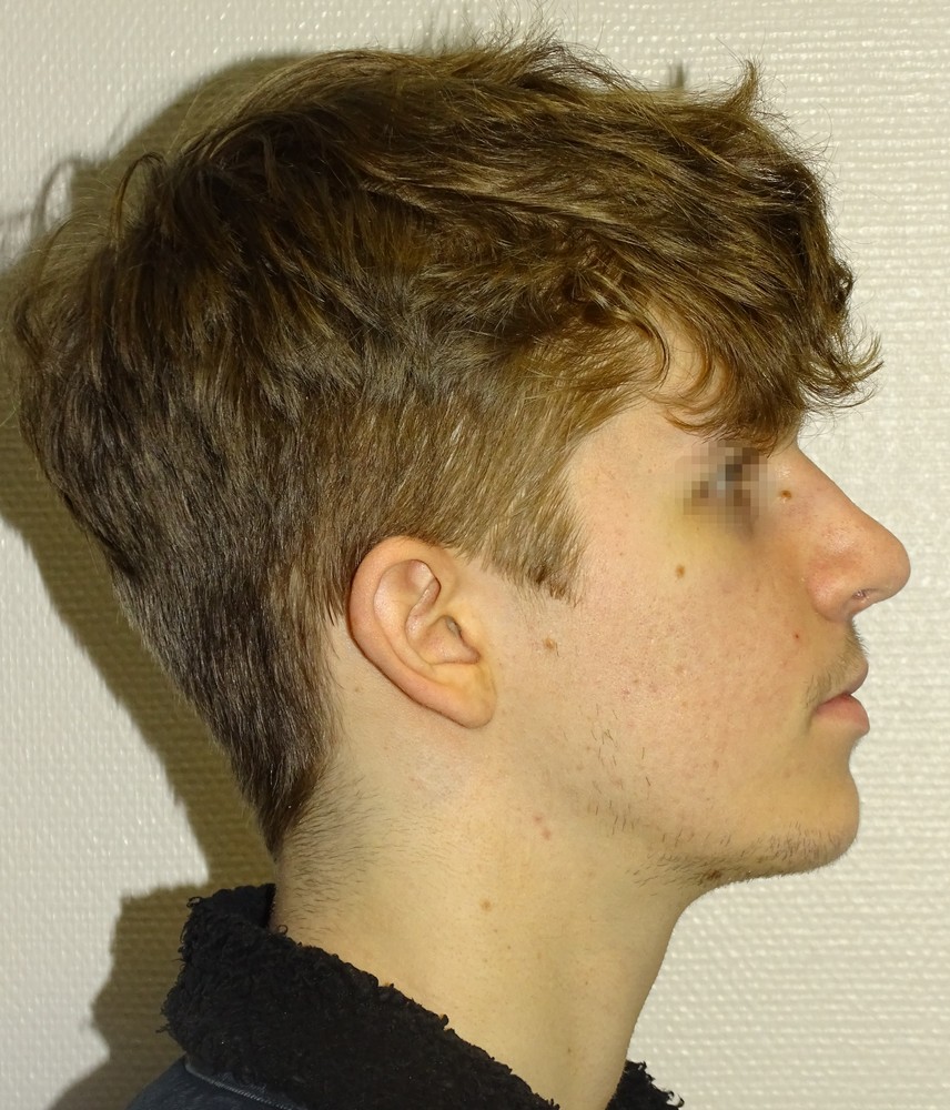 09CCA505 1DAA 4E65 AE53 B8DD844B581B