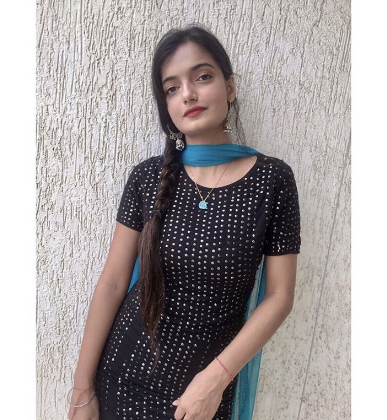 CE1C9600 AEDE 4B64 A419 710DEF5F42F4