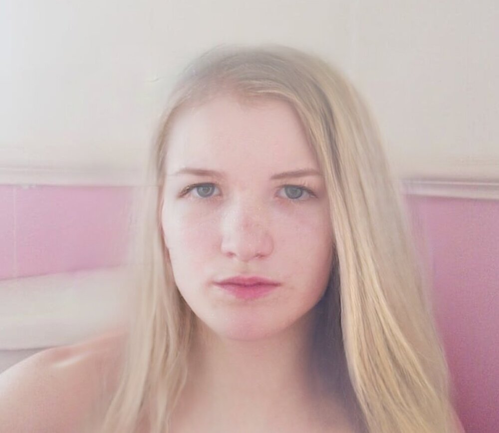 FaceApp 1599416667533