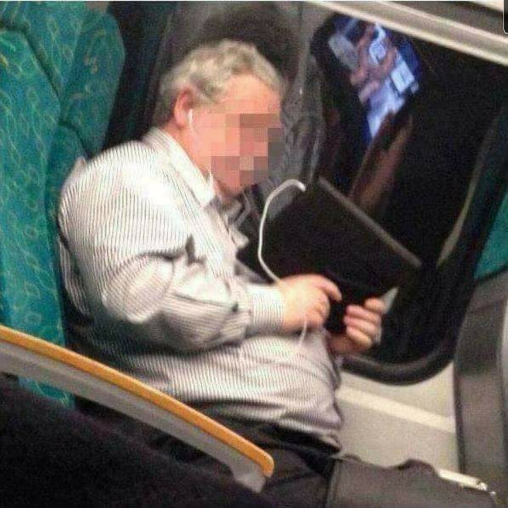 SmartSelect 20200825 055438 Messenger