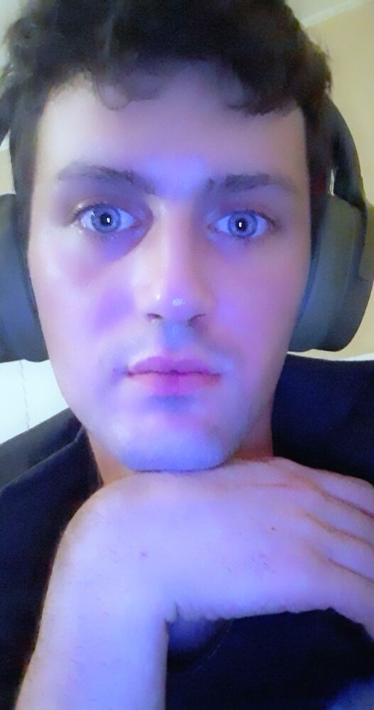 Snapchat 1901879956