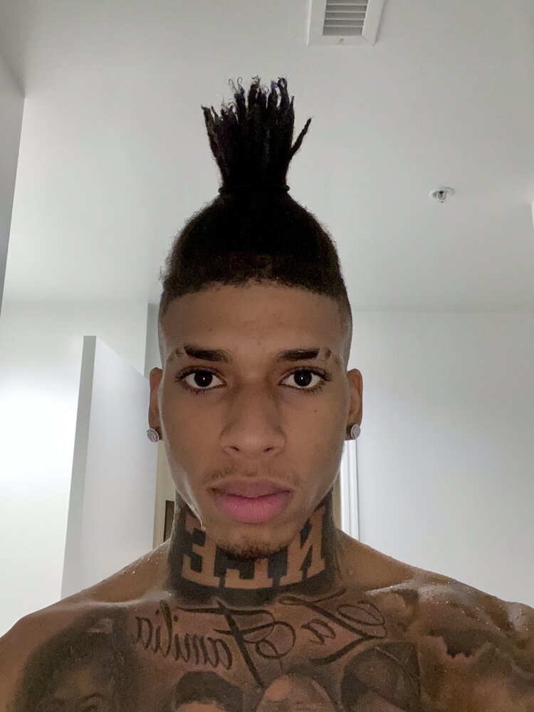 76D398EA 9D3A 4E96 BD6E B5BA7FB210D0