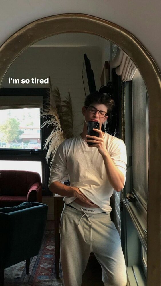 516d76a4f4494e9a5faffea0e1e74076