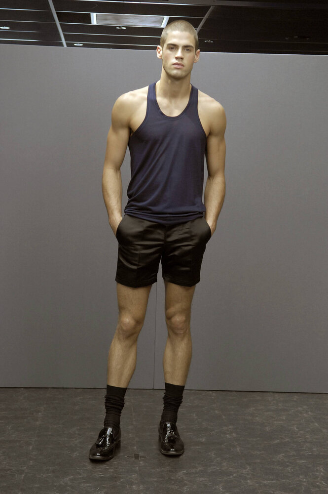 Model chad white buzz cut short