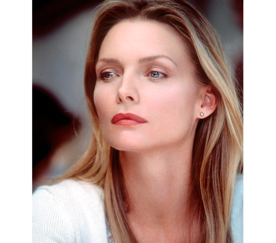 5221 cheekbones that changed the worldmichelle pfeiffer