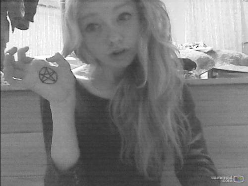 Tumblr lyl77kkuWw1r77th5o1 500