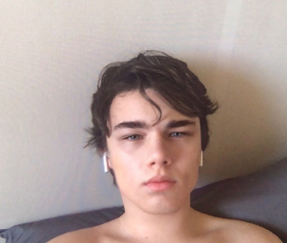 3AB31DFF F911 422F B18E 0790420B5566