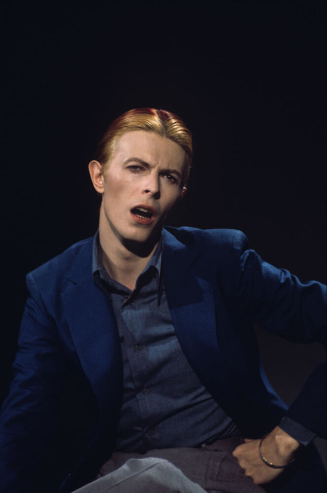 136 bowie 7 c 679x1024