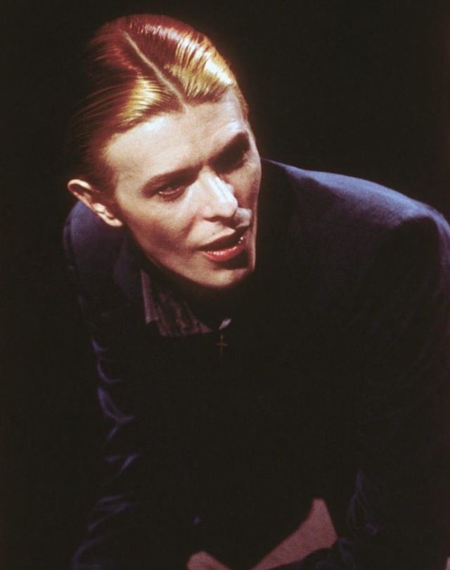 4bp blogspotcomDavidBowieperformingwi 0e1234031403eda30c50f2d568908edaf7c98f2b