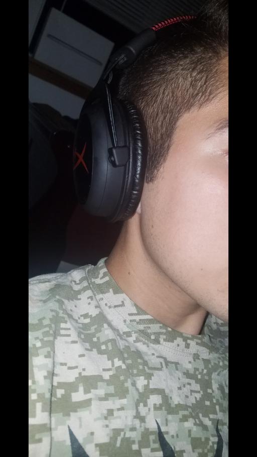 Jawline
